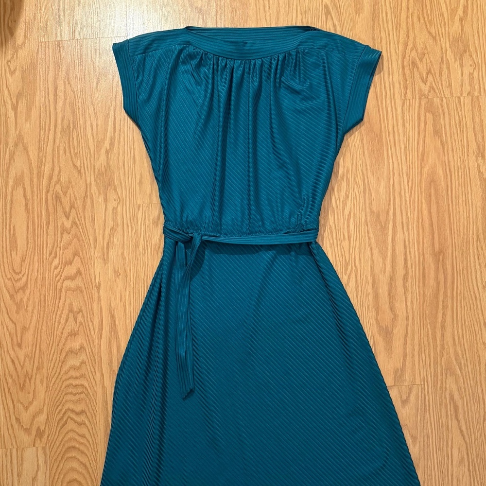 VTG Medium 80s Turquoise Textured Boat Neck Short Sleeved A-Line Midi Dress